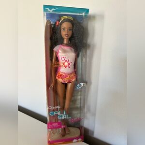 2004 Scented Christie Cali Girl Doll with Surfboard G8664